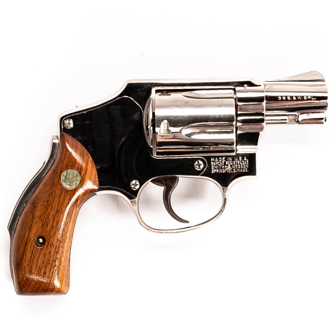 Image of SMITH & WESSON MODEL 40